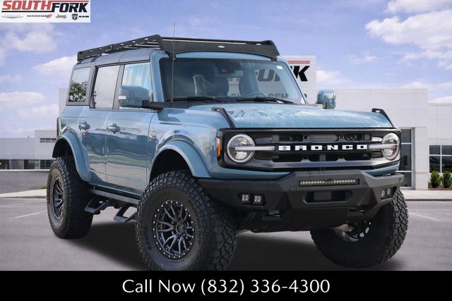 2023 Ford Bronco Outer Banks